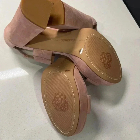 Vince Camuto Mauve Suede Block Heel Ankle Strap - Size 10 - Picture 8 of 14